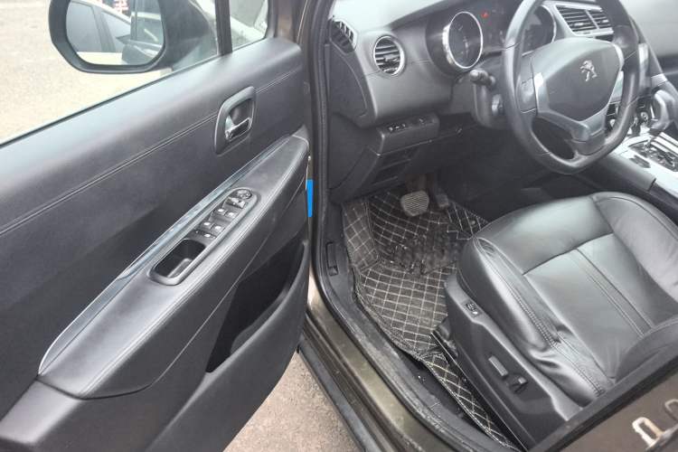 Used Peugeot 3008 2015 1.6THP Automatic Trend Edition