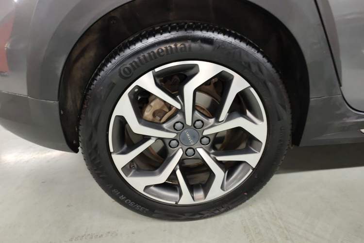 Used Lynk & Co 02 2018 1.5T DCT Two-Wheel Drive Sporty Version China V Standard
