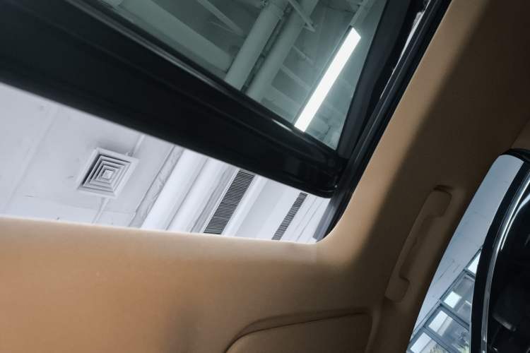 Used Buick Century 2023 2.0T Seven-Seater Deluxe Edition