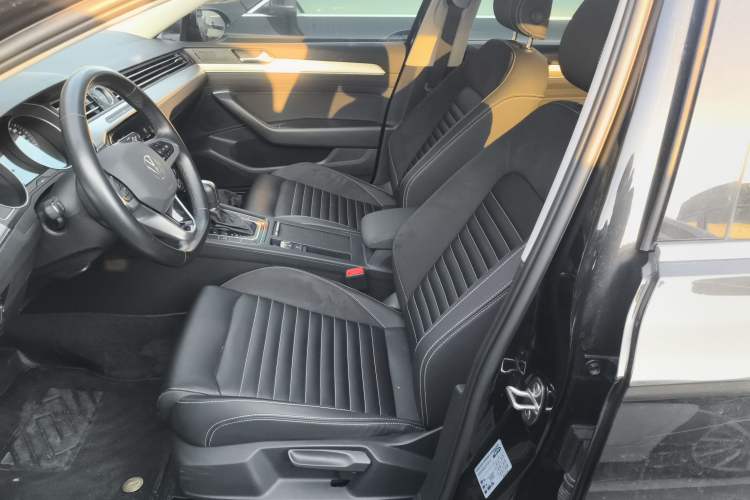 Used Volkswagen Magotan 2020 280TSI DSG Comfort Edition
