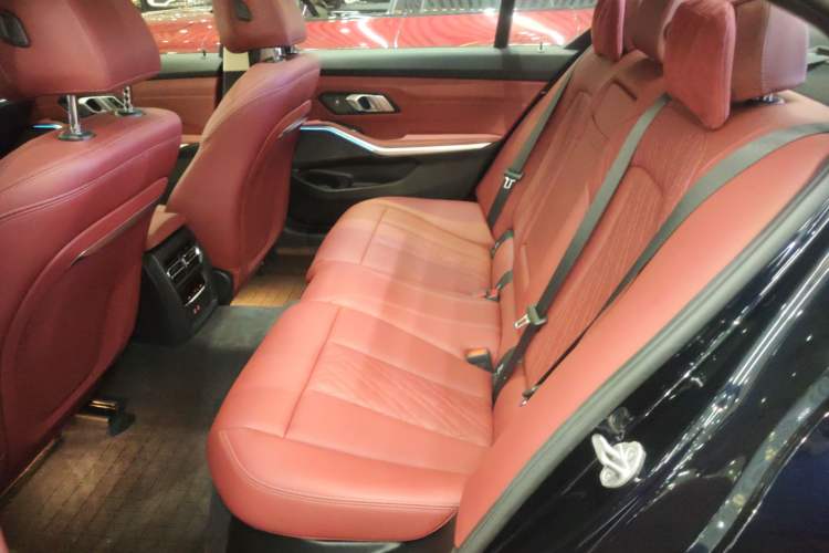 Used BMW 3 Series 2025 330Li M Sport Shadowline Package
