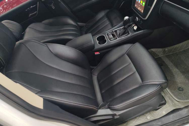 Used BYD Song MAX 2018 1.5T Automatic Smart Connect Elite Model with 6 Seats