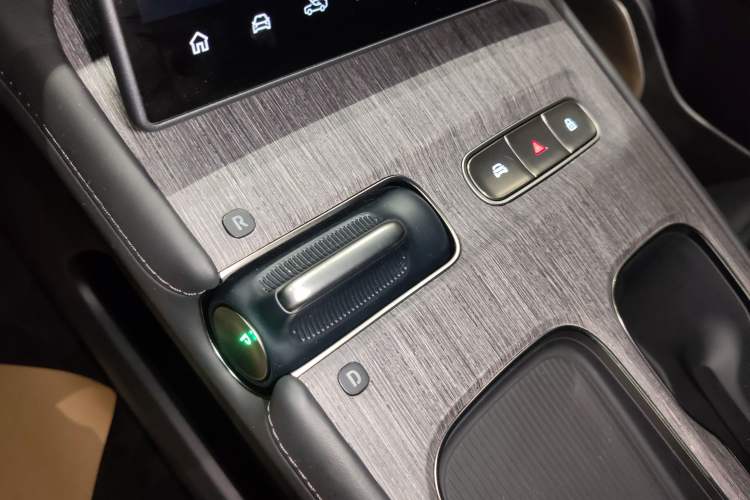 Used Nio ES7 2024 100kWh Signature Edition
