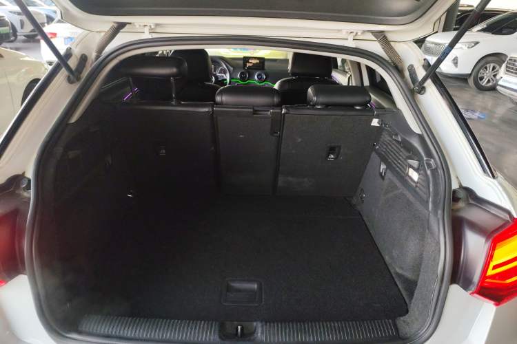 Used Audi Q2L 2018 35 TFSI Launch Exclusive Edition China V