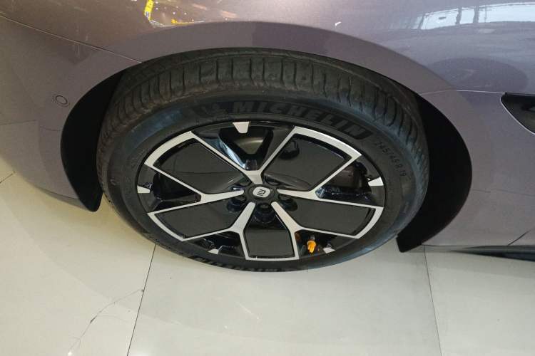 Used  SU7 2024 Rear-Drive Long-Range Intelligent Driving Version