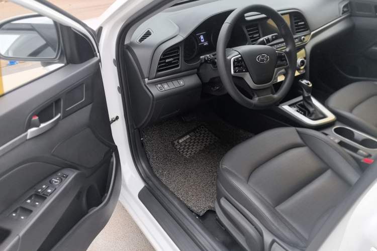 Used Hyundai Elantra 2019 1.5L CVT ZhiXuan – Elite Version