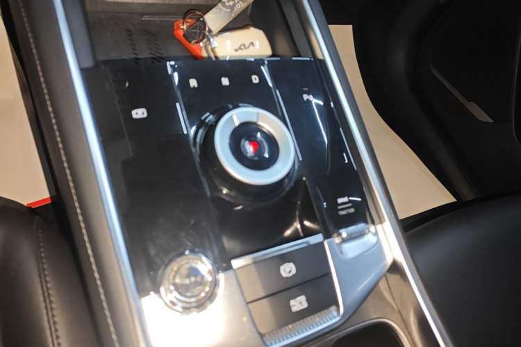 Used Kia Sportage (Chinese Domestic Model) 2023 2.0T Two-Wheel-Drive Prestige Edition