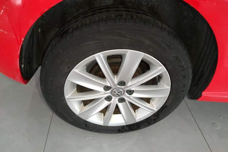 Used Volkswagen Polo 2014 1.6L Automatic Comfort Edition