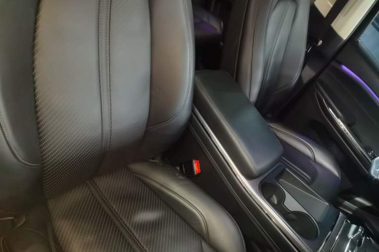 Used Nio ES6 2020 465 km Performance Version