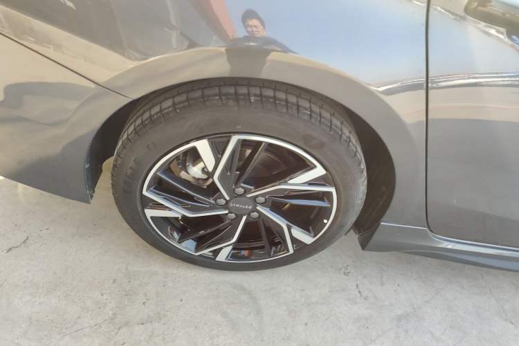 Used Lynk & Co 03 2023 1.5TD DCT JingPro
