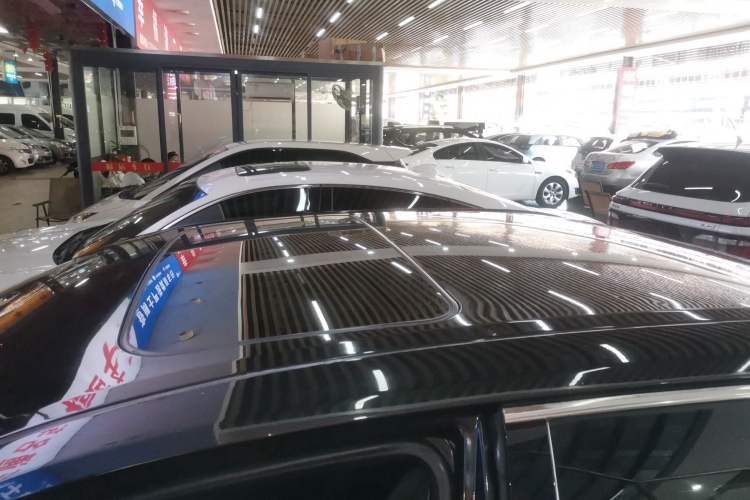 Used Toyota Camry 2016 2.0G 10th Anniversary Leading Edition
