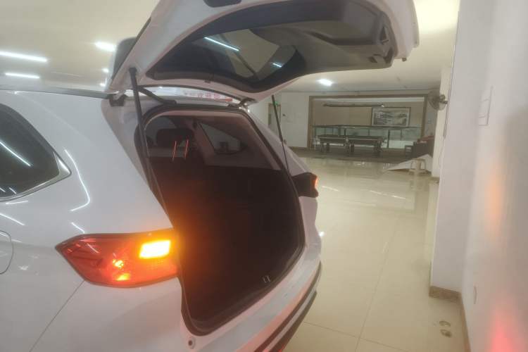 Used Haval M6 2021 PLUS 1.5T DCT Elite Smart Connectivity Model
