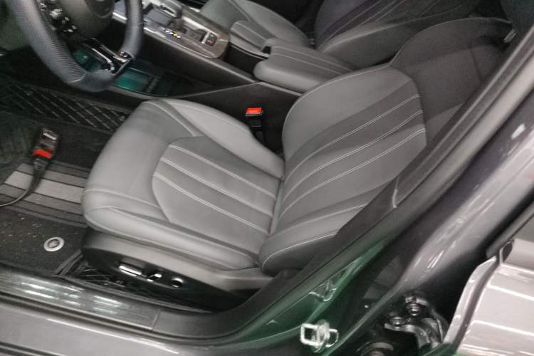 Used GAC Trumpchi EMPOW 2024 270T DCT Yingbao R-Style Edition
