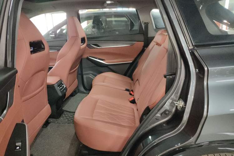 Used Changan CS75 PLUS 2024 3rd Generation Champion Edition 2.0T Intelligent Drive Performance Model
