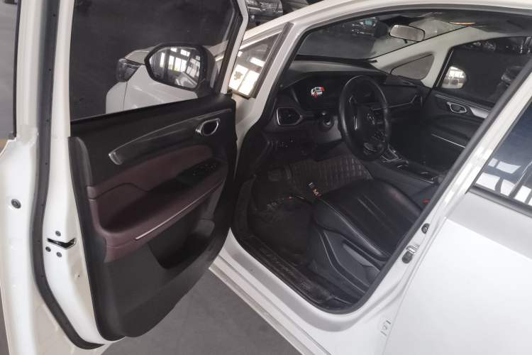 Used GAC Trumpchi M6 2021 PRO 270T DCT Luxury Edition