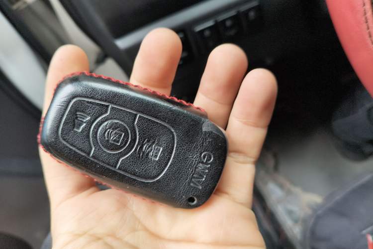 Used Haval H6 2016 Upgraded Model 1.5T Manual Two-Wheel Drive Elite Version
