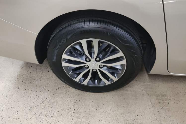 Used Buick GL8 2022 ES Landtrek 653T Comfort Edition
