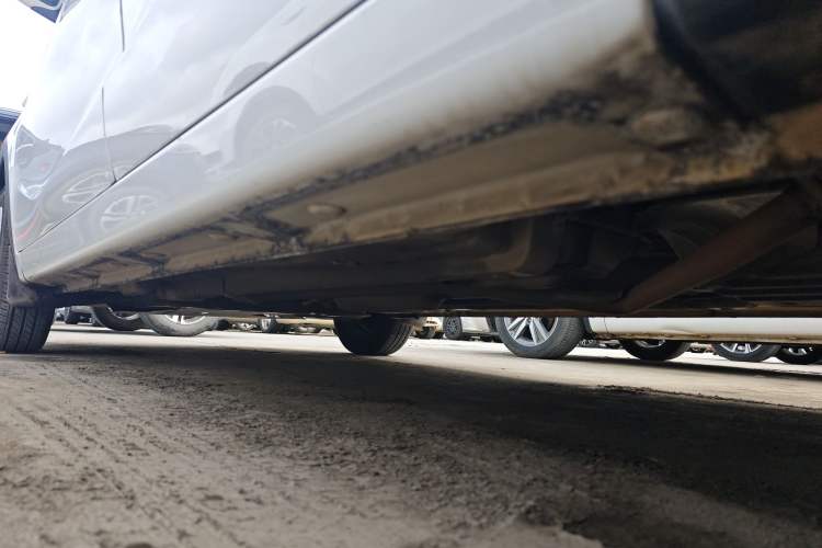 Used Baojun 310 2016 1.2L manual Comfort trim level
