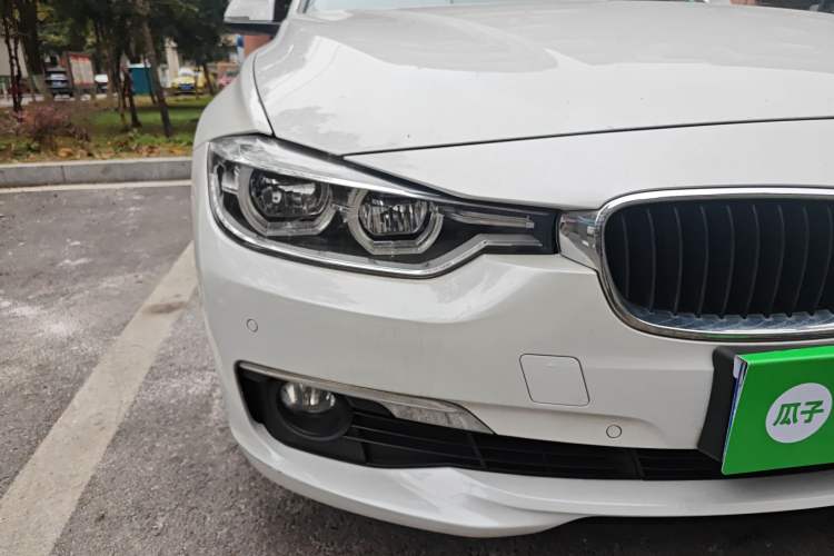 TDK.VehicleDetails.img