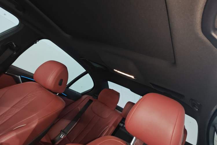 Used BMW 5 Series 2021 525Li M Sport Package
