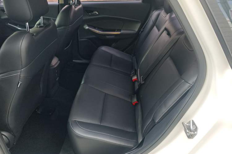 Used Ford Escort 2015 1.5L Automatic Fashion Model
