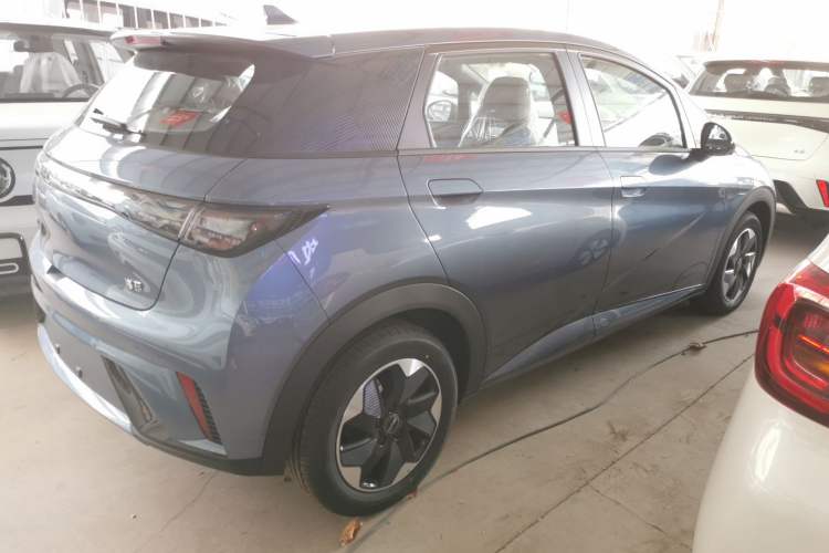 Used BYD Dolphin 2025 420km Free Edition
