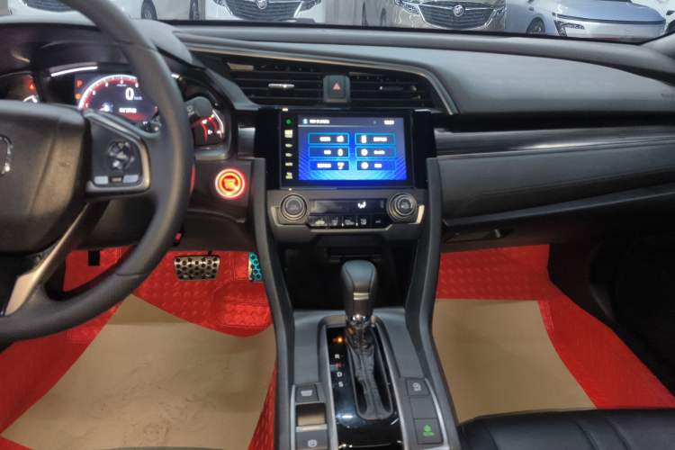 Used Honda Civic 2021 HATCHBACK 220TURBO CVT Trendy Cool Edition