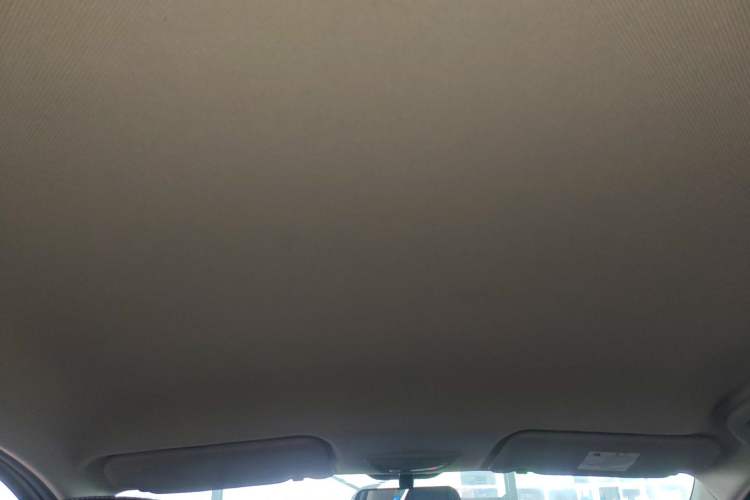 Used Baojun 730 2019 1.5L Manual Fashion Model 7-seater China VI
