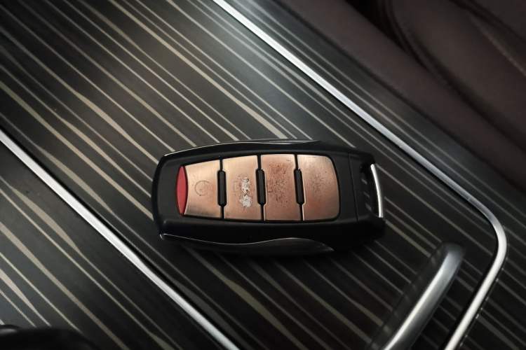 Used Haval H9 2020 2.0T Gasoline 4WD Premium Edition 5 Seats
