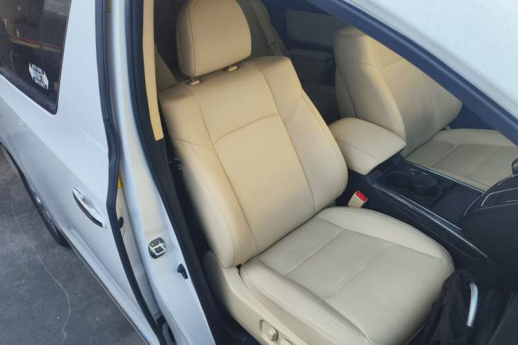 Used  L6 MAX 2022 2.0T Automatic High-Power Flagship Edition
