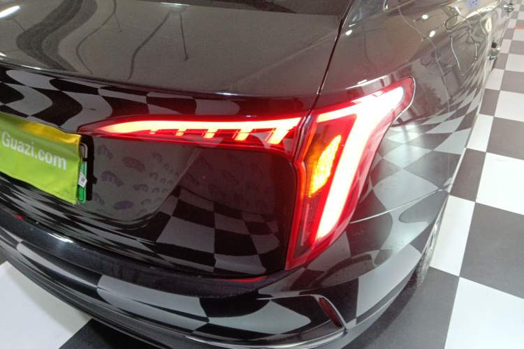 Used Hongqi E-QM5 2023 Revised Version Basic Travel Edition
