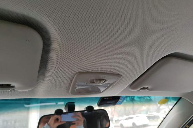 Used Wuling Hongguang S3 2019 Automatic Clutch Version 1.5L Manual Comfort Model China V Standard