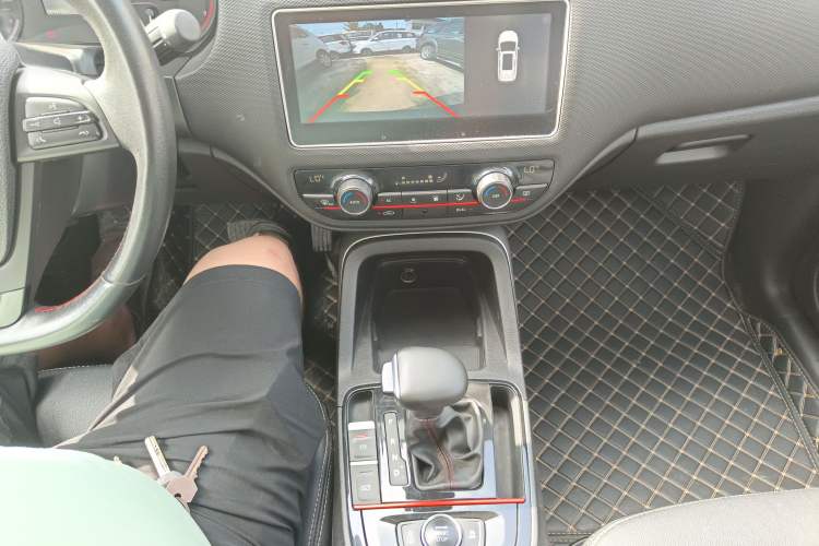 Used Qoros 5 2018 Revised 1.6T Automatic Luxury Version
