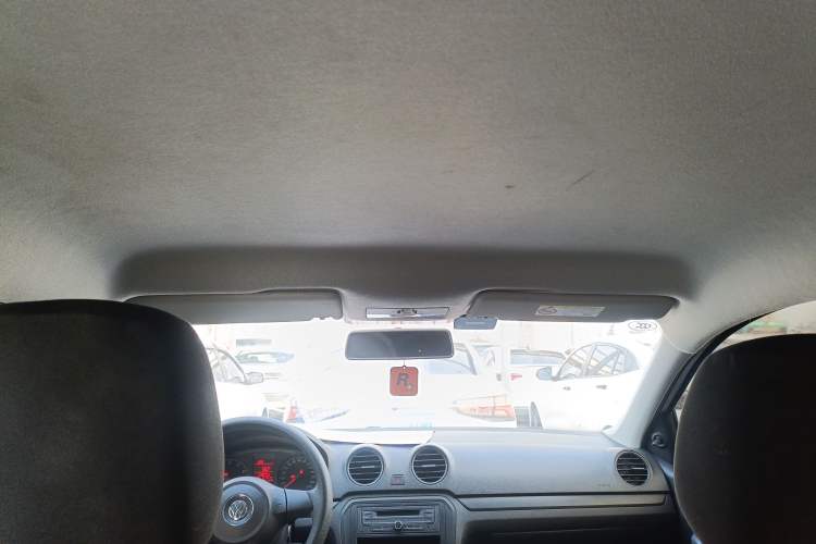 Used Volkswagen Jetta 2015 Zhuihui Edition 1.4L Manual Fashion Model