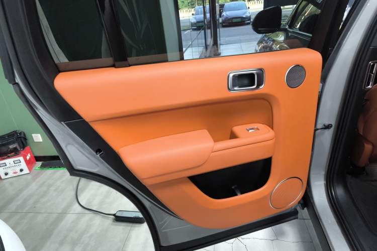 Used Li Auto L7 2023 Pro Model
