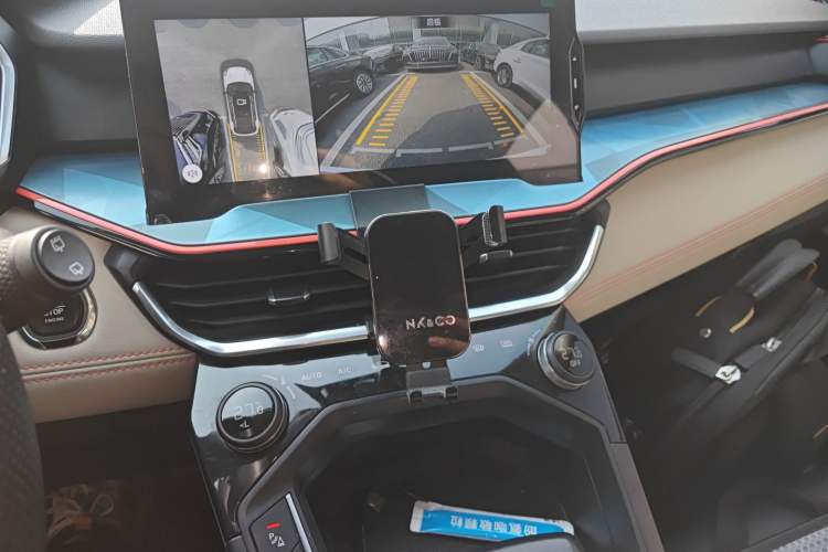 Used Lynk & Co 06 2020 1.5T YAO Halo