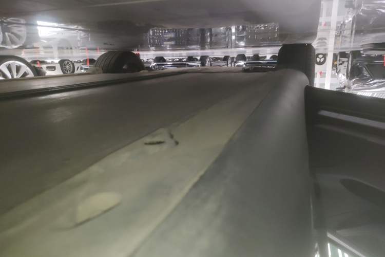 Used Tesla Model Y 2024 Rear-Wheel-Drive Version
