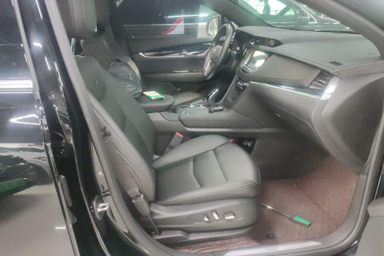 Used Cadillac XT5 2023 2.0T Two-Wheel-Drive Fashion Edition
