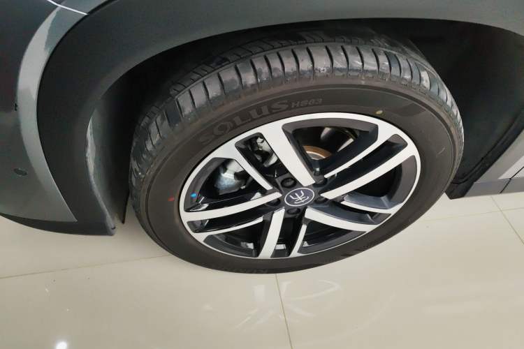 Used BYD Song L DM-i 2025 Intelligent Driving Version 112 km Beyond-Range Type
