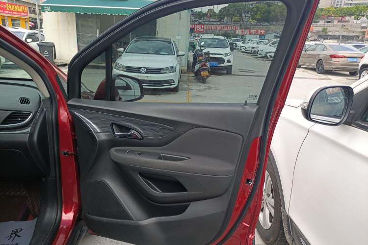 Used Buick Encore 2016 18T Automatic Two-Wheel Drive Urban Leading Edition
