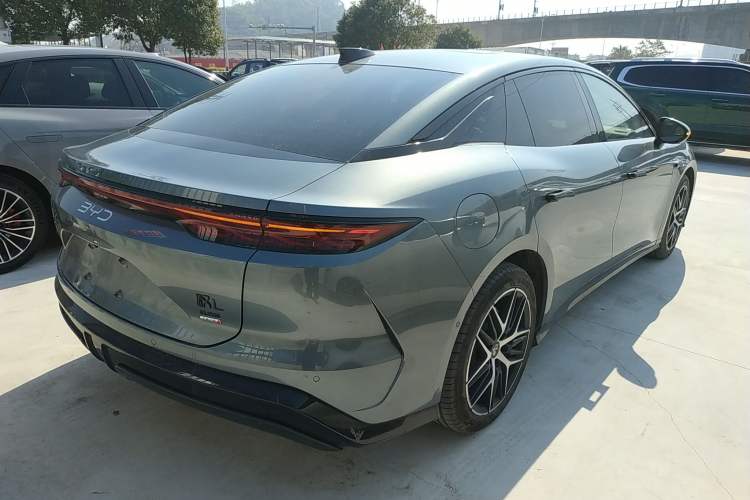 Used BYD Han L 2025 DM-p Four-Wheel-Drive LiDAR Flagship Model
