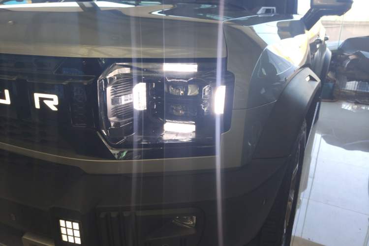 Used Jetour Traveler 2023 2.0T All-Wheel Drive Conquer PRO
