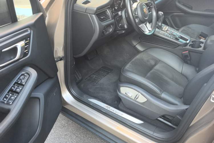 Used Porsche Macan 2014 Macan 2.0T
