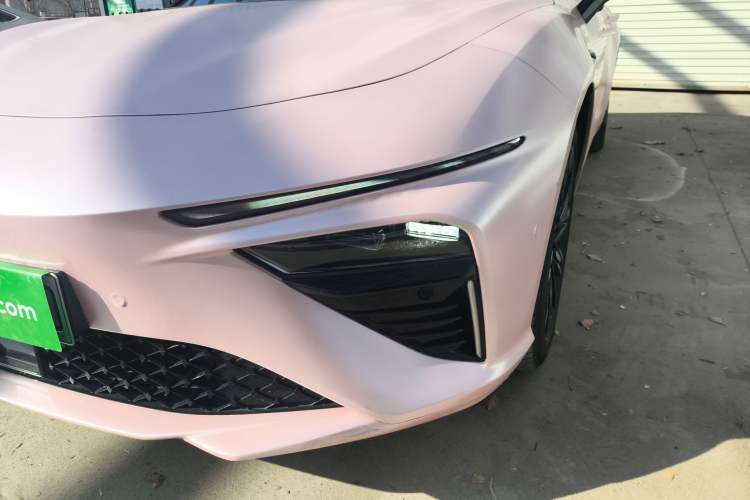 Used NETA S 2022 Extended-Range Version 1160 km Rear-Drive Big Edition
