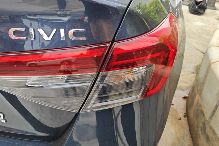 Used Honda Civic 2023 240TURBO CVT Dynamic Edition