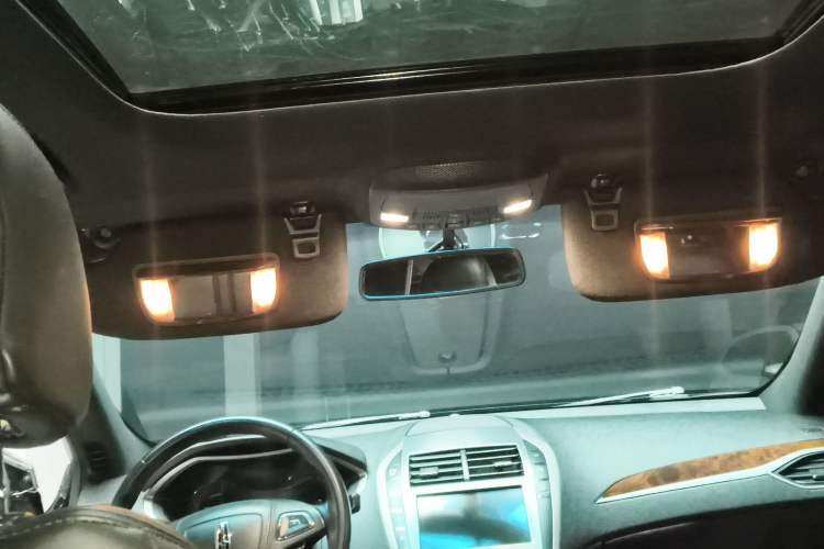 Used Lincoln MKZ 2020 2.0T Deluxe Edition