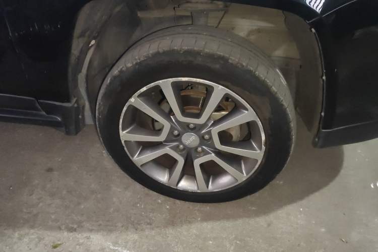 Used  Compass 2014 Revised Version 2.4L Four-Wheel Drive Luxury Navigation Edition
