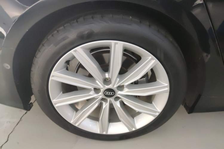 Used Audi A6L 2023 Revised 45 TFSI Prestige Dynamic Edition
