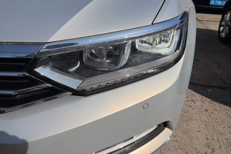 Used Volkswagen Magotan 2017 330TSI DSG Luxury Model
