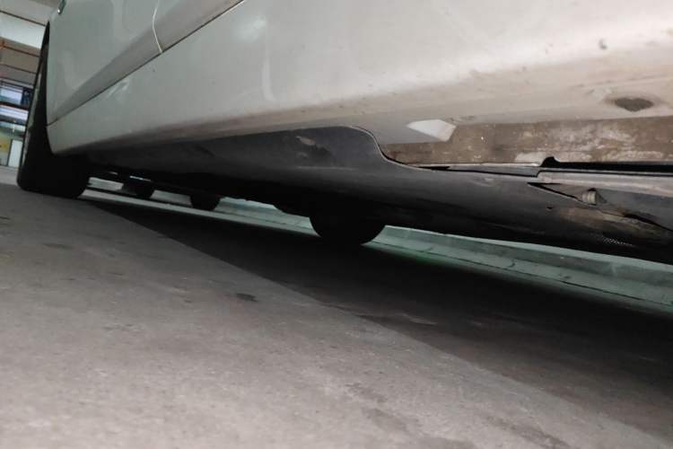 Used BMW 5 Series 2014 520Li Elegant Model
